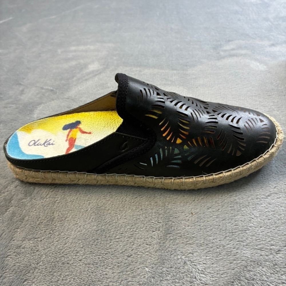 OluKai Kaula 'Olu 'Ili Black Leather Laser Cut Espadrille Mules Womens 8 20450 - Picture 14 of 16